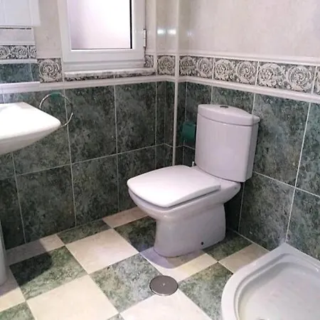 Jardines De La Muralla Free Parking Salamanca